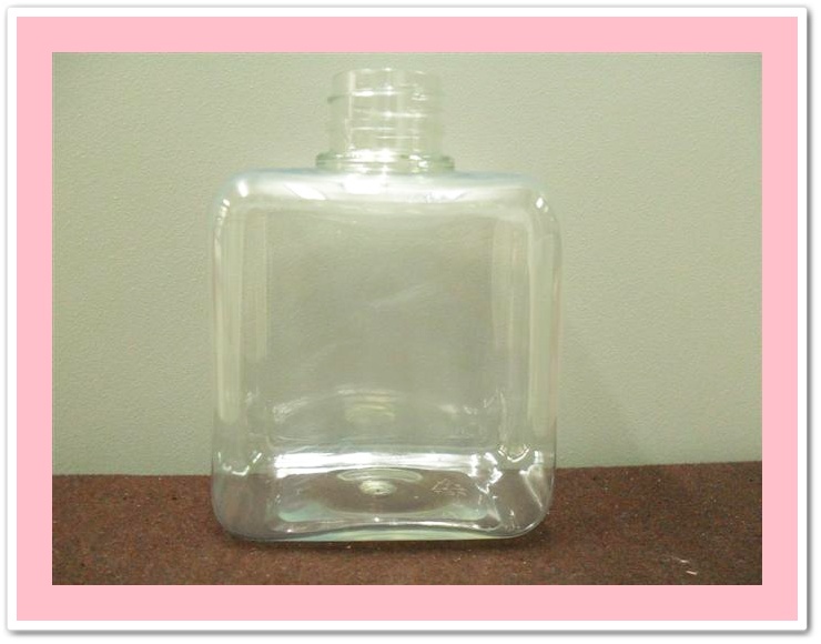 ขวด pet เหลี่ยม ACG 300 ml. สีใส คอ 28 มิล.