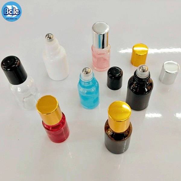 คอ 18mm. ลูกกลิ้ง ลูกกลิ้งเหล็กสีเงิน ใส่คู่กับขวดอโรม่า 18mm. LK19