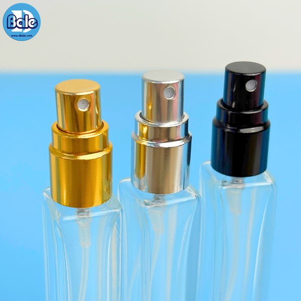 ขวดแก้ว สเปรย์ สีใสทรงเหลี่ยม jpf246 10ml.