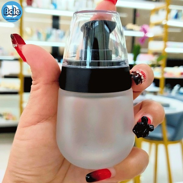 ขวดแก้วทรงหยดน้ำ 30ml. c011