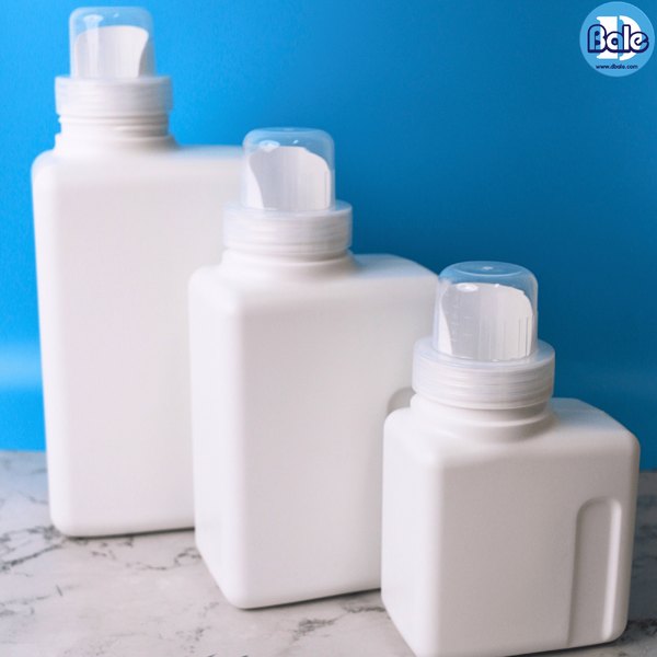 ขวดน้ำยาซักผ้า สีขาวฝาใส 600ml. gal22