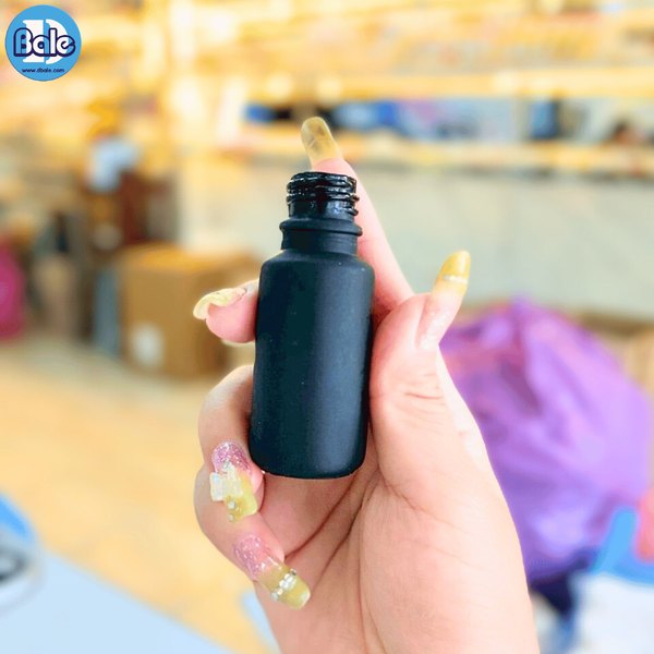 ขวดแก้วอโรมา สีดำขุ่น 5ml.,10ml.,15ml.,20ml.,30ml., 50ml.,100ml. jyblf