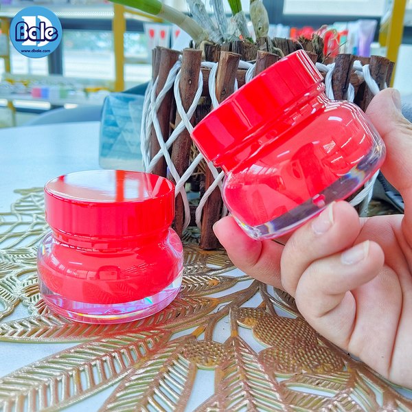 กระปุกครีมไหล่มน สีแดงฝาแดงเงา สีแดงฝาแดง, ขาวฝาขาว, ชมพูฝาชมพู 15g. k0429