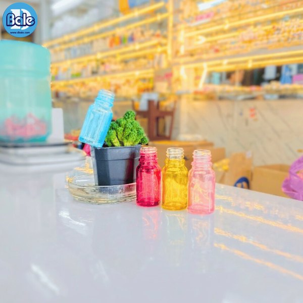 ขวดแก้วอโรม่าฟ้าอ่อนใส 10ml. jybs