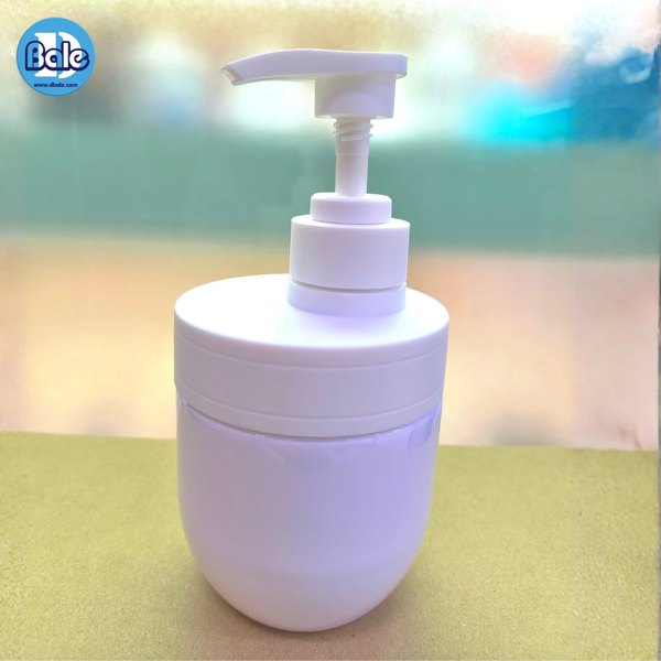 ขวดปั๊มก้นโค้งมน 350ml. pet-093