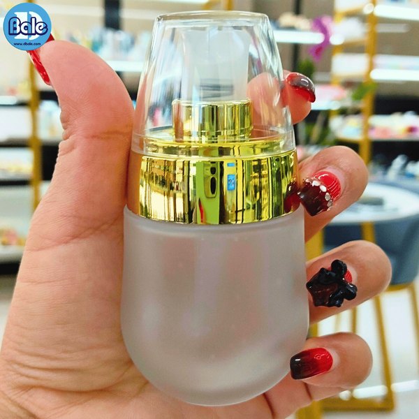 ขวดแก้วทรงหยดน้ำ 30ml. c011