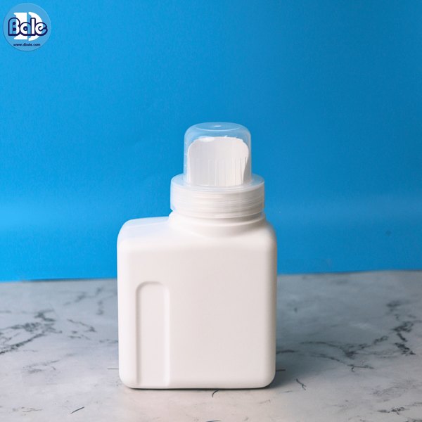 ขวดน้ำยาซักผ้า สีขาวฝาใส 250ml. gal22