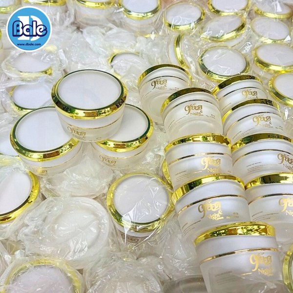 รับผลิต&สกรีน กระปุกอะคริลิค
